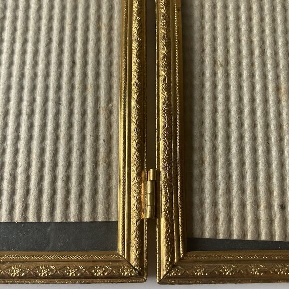 VTG Hollywood Regency MCM Gold Filigree Embossed Duo Picture Frame Ornate 7X5 - Picture 9 of 16
